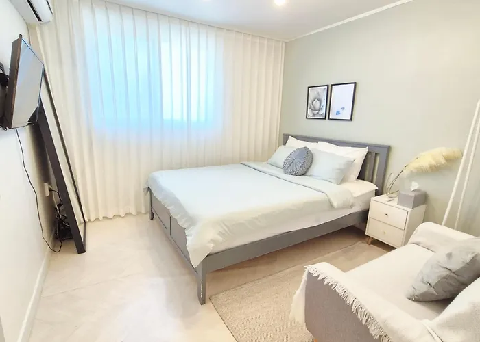 Apartamento Sweet Melody Hongdae Private Seúl